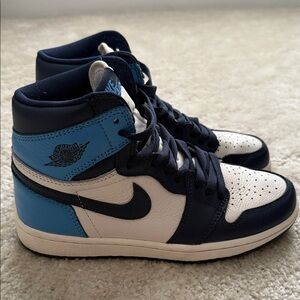 Jordan 1  Retro High Obsidian Dark Blue and White Sneakers